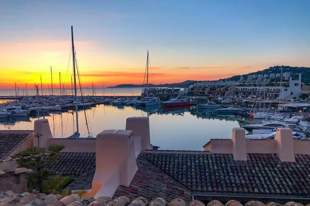 Luxe Penthouse Les Pieds Dans L'Eau Saint-Tropez 4 Apartment Cogolin