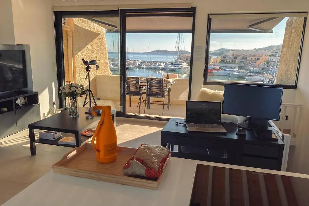 Luxe Penthouse Les Pieds Dans L'Eau Saint-Tropez 4 Apartment Cogolin