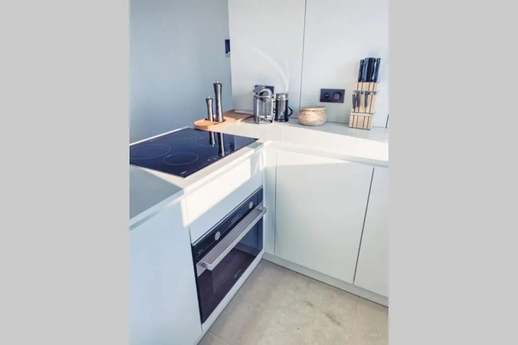 Luxe Penthouse Les Pieds Dans L'Eau Saint-Tropez 4 Apartment Cogolin